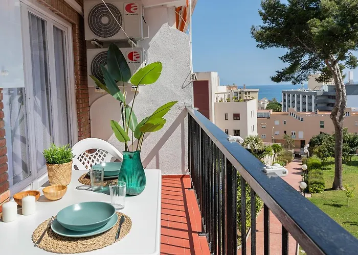 Monko Boho Chic 토레몰리노스